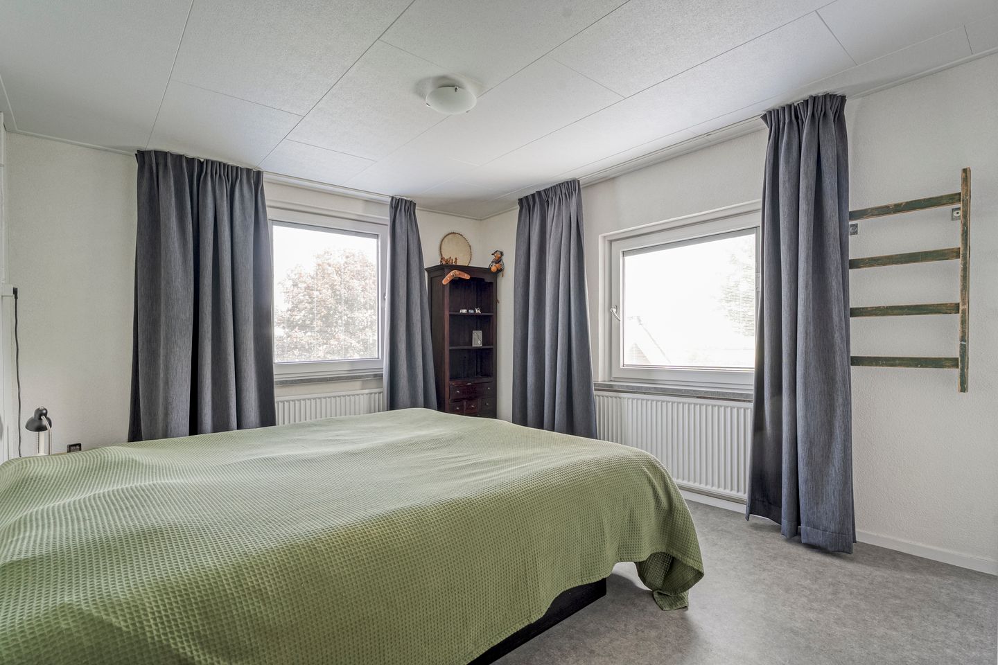 Photo 44 of Middelerstraat 1