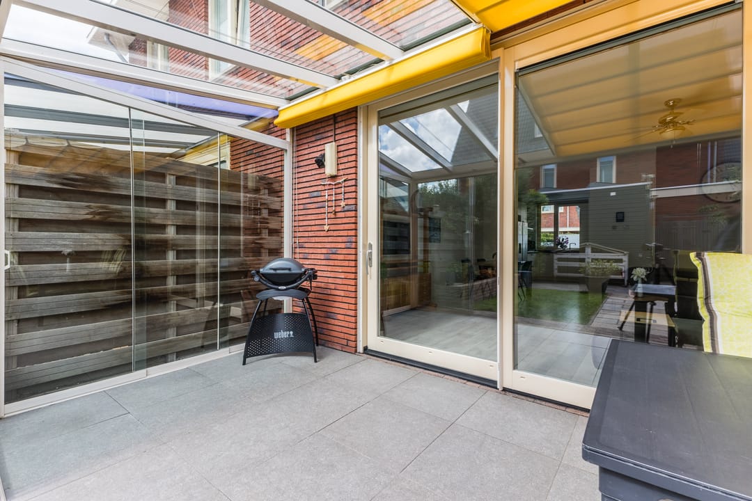 Foto 41 van Witte Ring 55