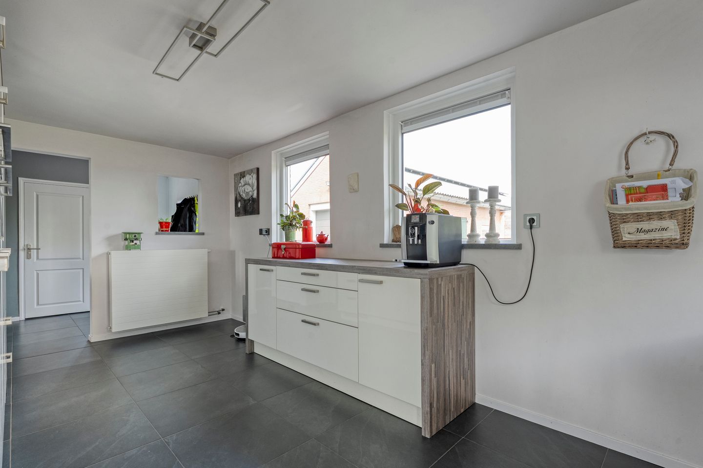 Photo 29 of Middelerstraat 1
