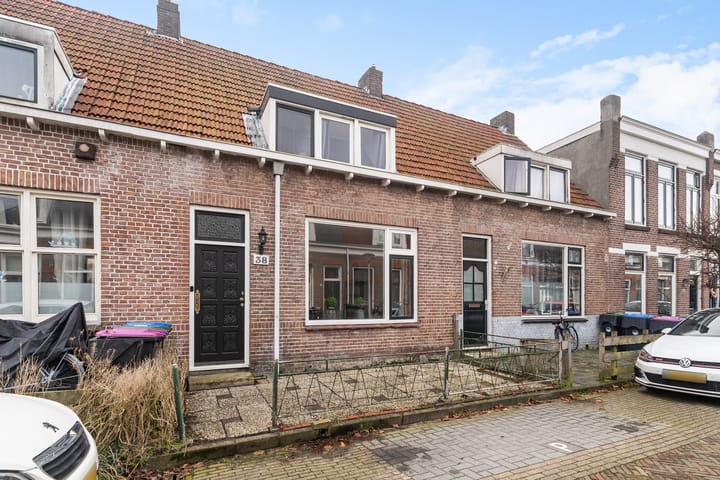 Tussenwoning te koop: van Asbeckstraat 38, Leeuwarden