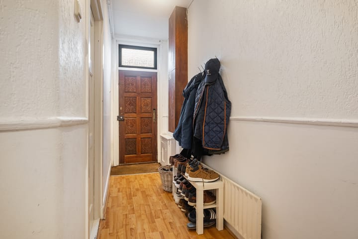Tussenwoning te koop: van Asbeckstraat 38, Leeuwarden