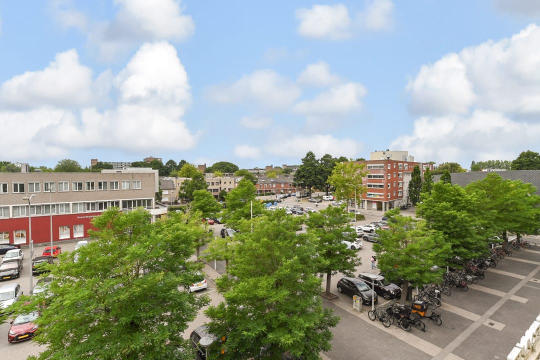 Photo 28 of Middenmolenplein 22