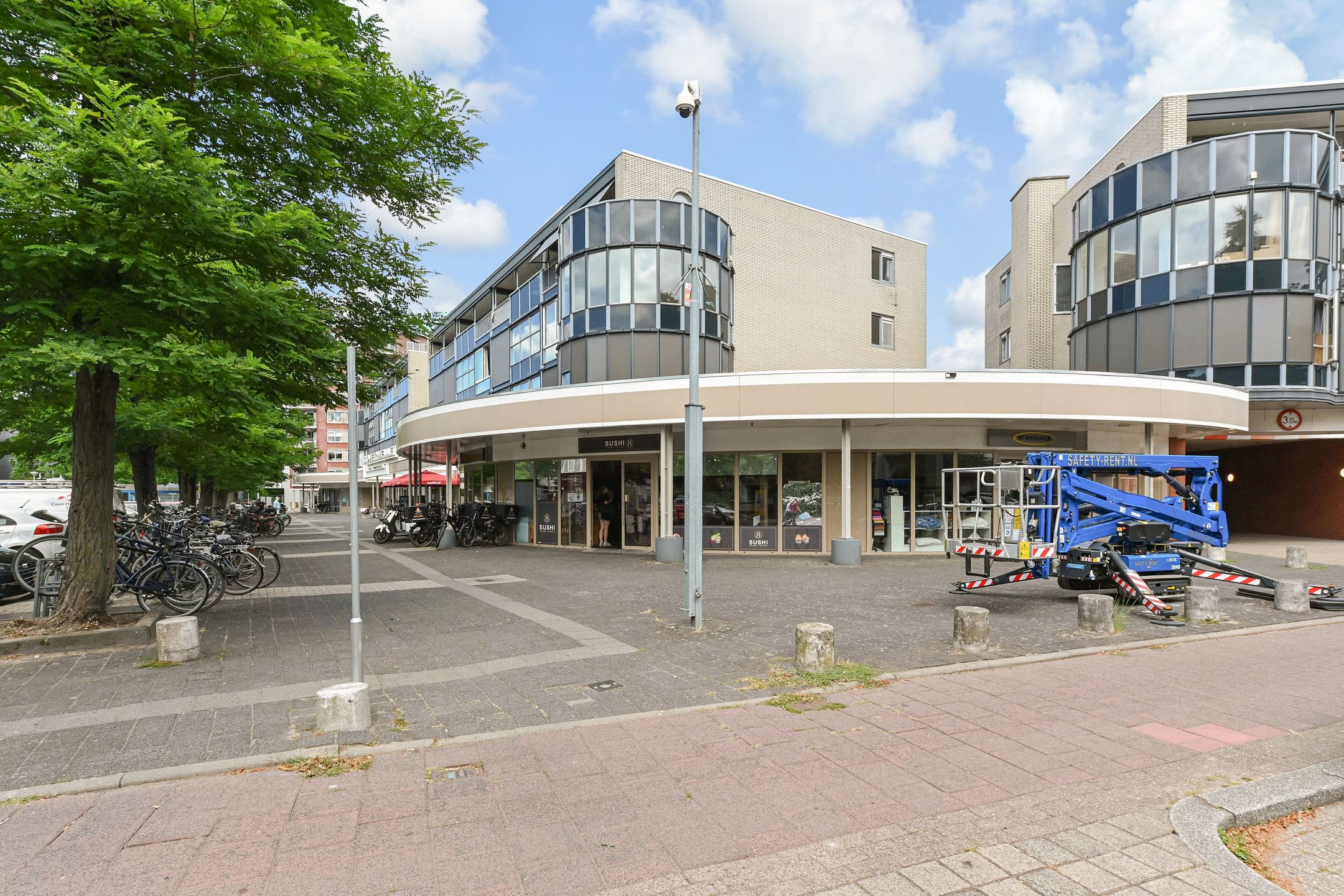 Photo 6 of Middenmolenplein 22