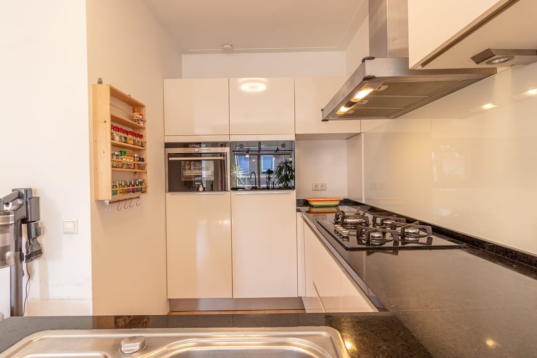 Photo 7 of Sumatrastraat 207-F