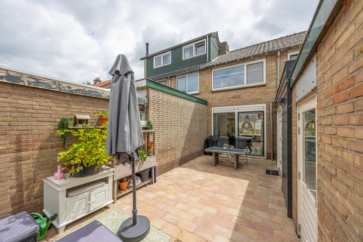 Tussenwoning te koop: Kievitslaan 7, Nederhorst Den Berg