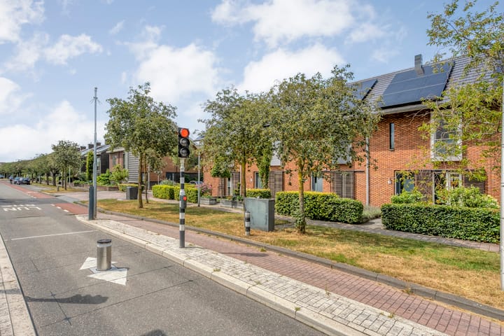 Tussenwoning te koop: Bandijklaan 51, Zwolle