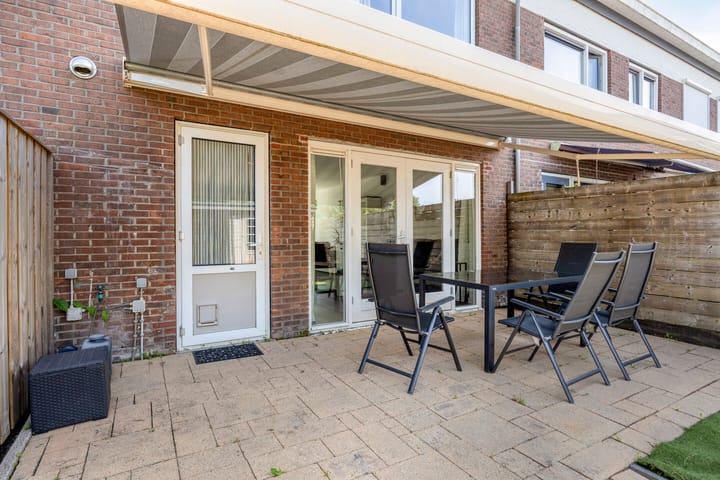 Tussenwoning te koop: de Borsaliastraat 4, Mijdrecht
