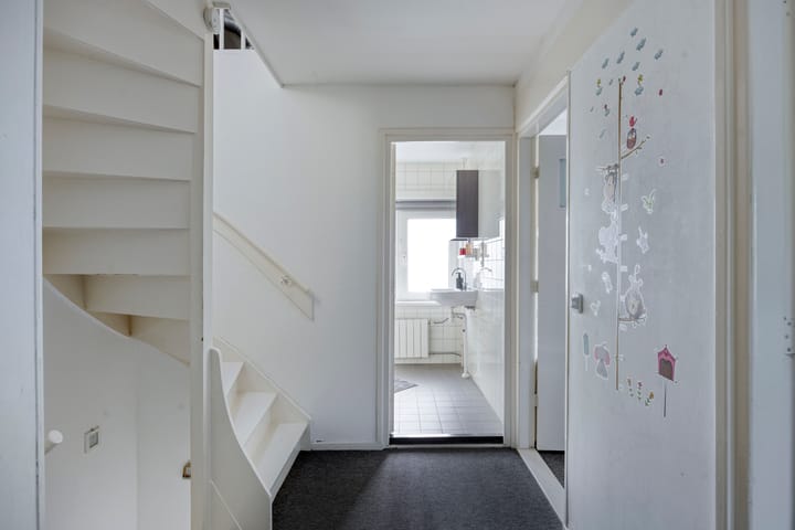 Tussenwoning te koop: de Borsaliastraat 4, Mijdrecht