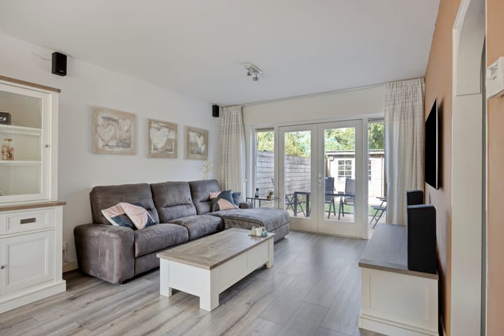 Tussenwoning te koop: de Borsaliastraat 4, Mijdrecht