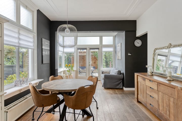 Vrijstaande woning te koop: Mariastraat 61, Apeldoorn