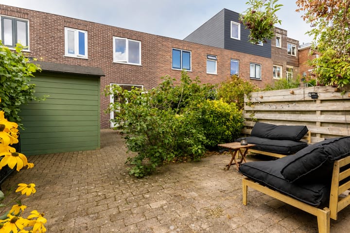 Tussenwoning te koop: Maxwellstraat 26, Haarlem