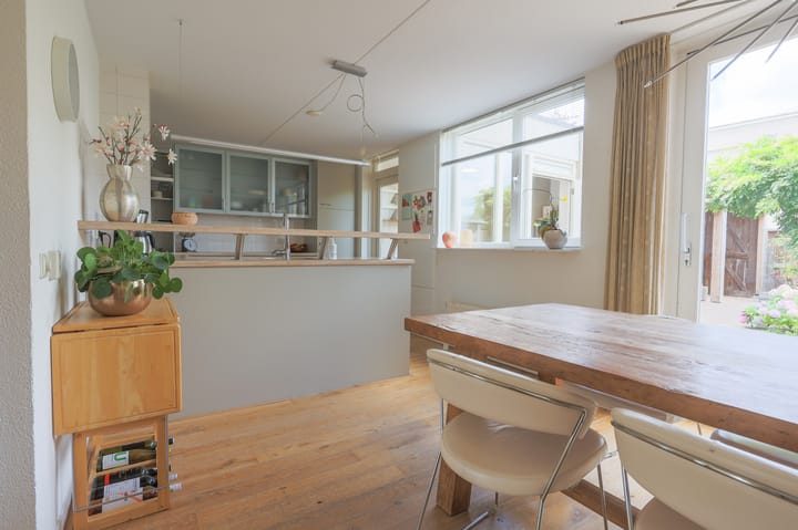 Tussenwoning te koop: Antwerpenstraat 48, Hengelo
