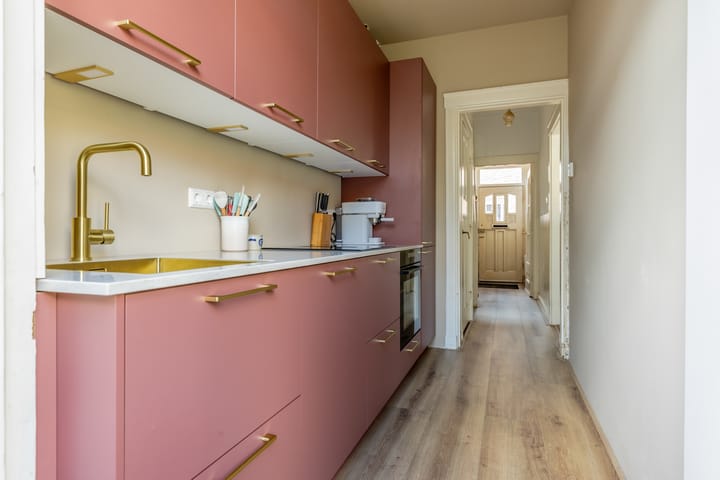 Tussenwoning te koop: Maxwellstraat 26, Haarlem