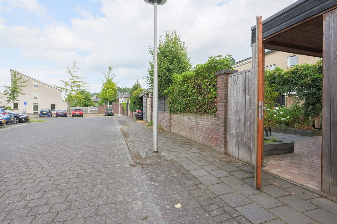 Photo 32 of Antwerpenstraat 48