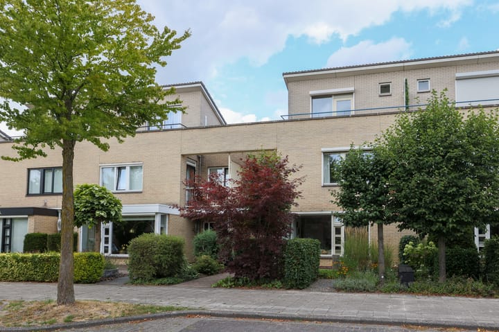 Tussenwoning te koop: Antwerpenstraat 48, Hengelo