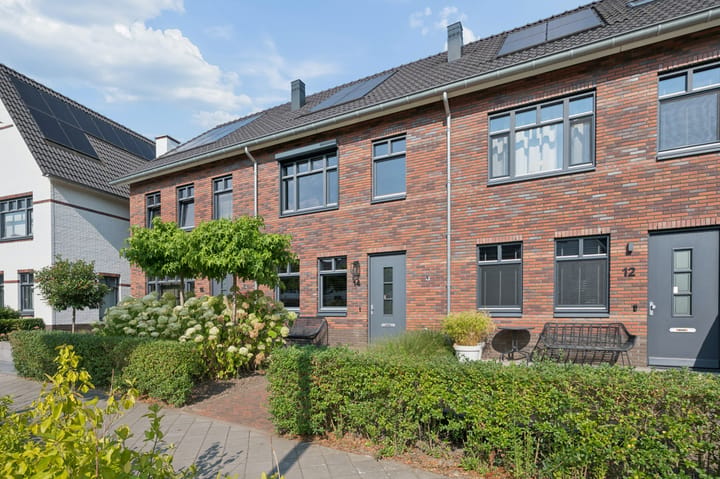 Tussenwoning te koop: Fibulastraat 14, Huissen