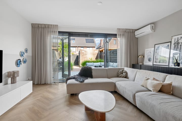 Tussenwoning te koop: Fibulastraat 14, Huissen