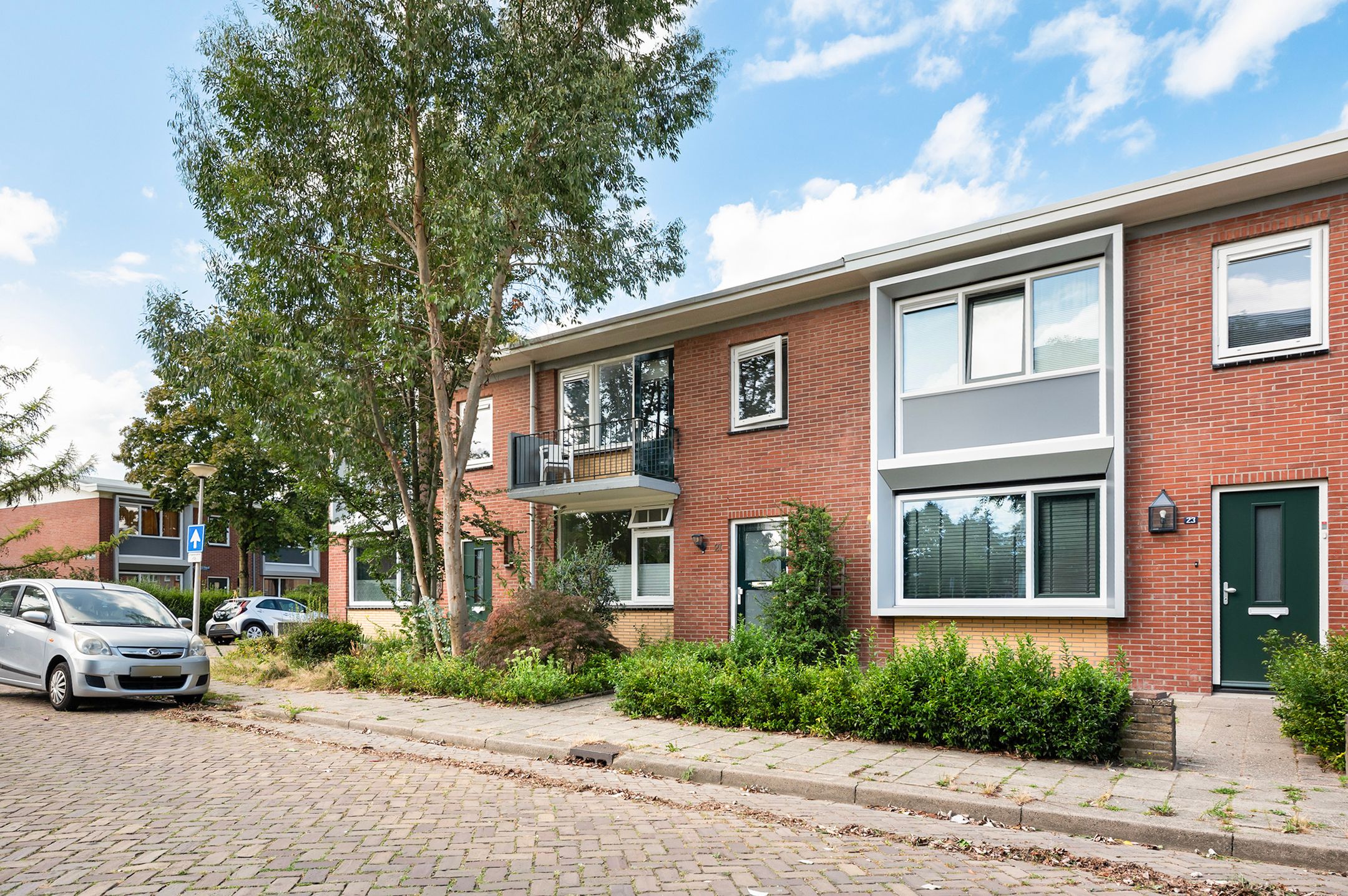 Photo 6 of Weleveldstraat 21