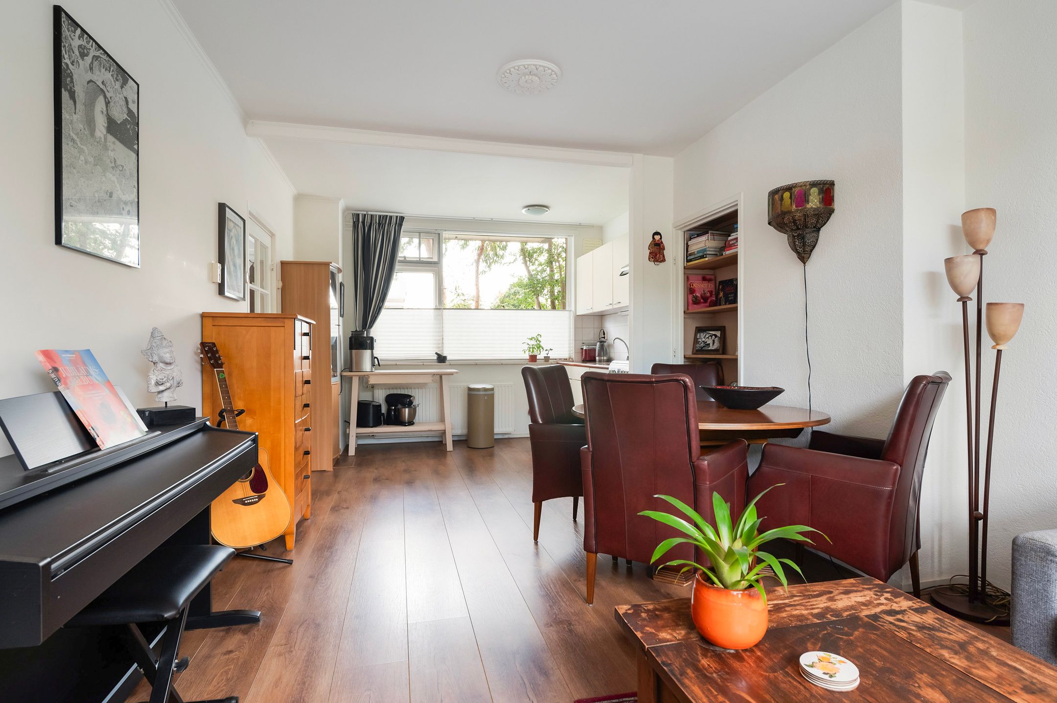 Photo 12 of Weleveldstraat 21