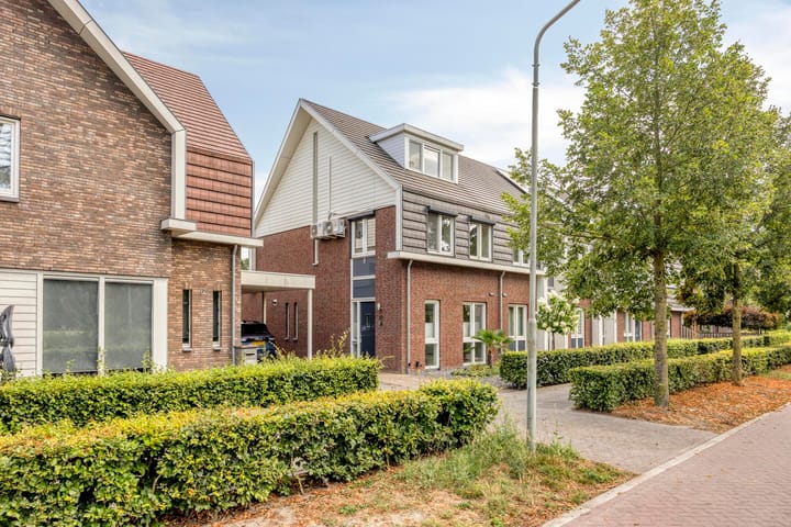 Hoekwoning te koop: Strepenakker 12, Herpen