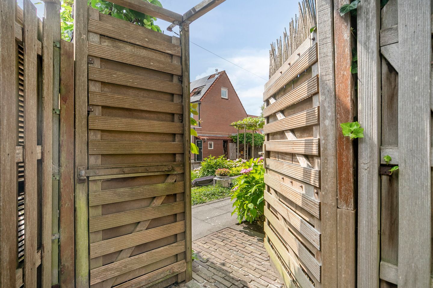Photo 34 of Kouterstraat 24