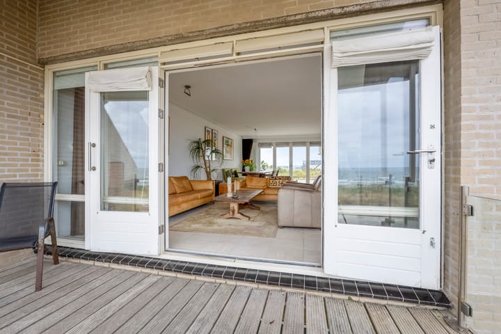 Twee-onder-één-kap te koop: Boulevard Paulus Loot 69A, Zandvoort