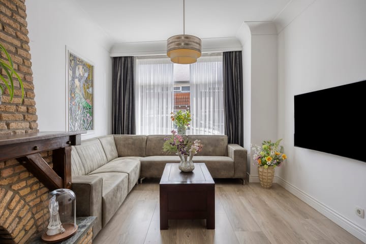 Vrijstaande woning te koop: Pastoor Smitsstraat 33, Tilburg