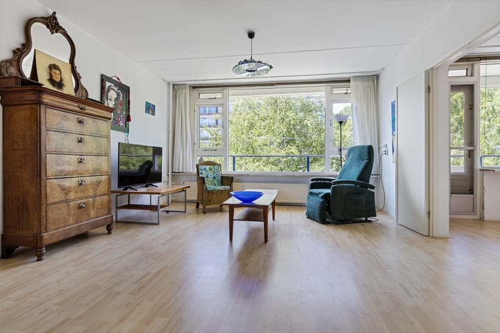 Appartement te koop: Tobias Asserlaan 306, Diemen