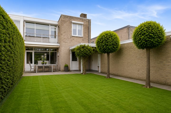 Twee-onder-één-kap te koop: Burgemeester Vissersstraat 15, Tilburg