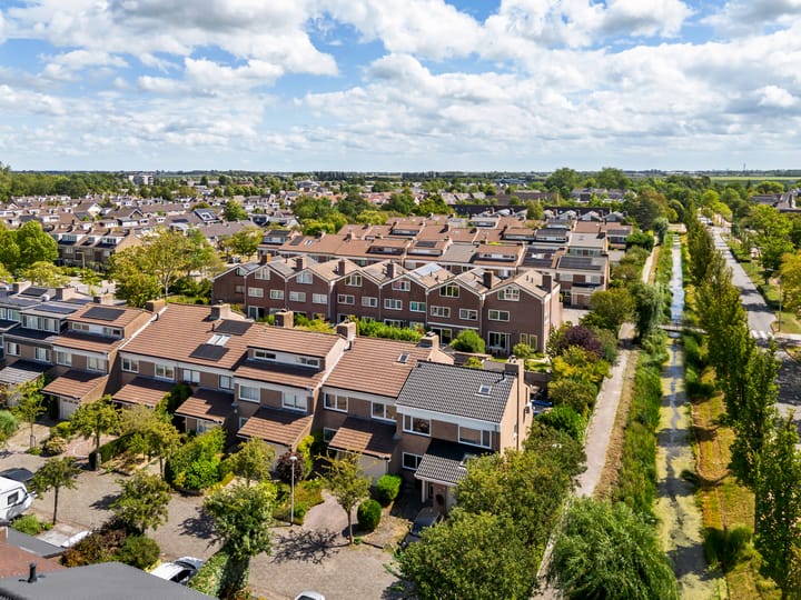 Tussenwoning te koop: Arnoldsonstraat 17, Castricum