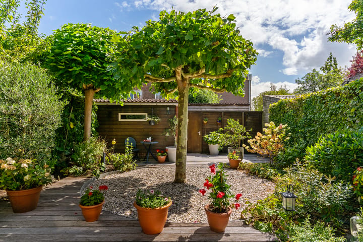 Tussenwoning te koop: Arnoldsonstraat 17, Castricum