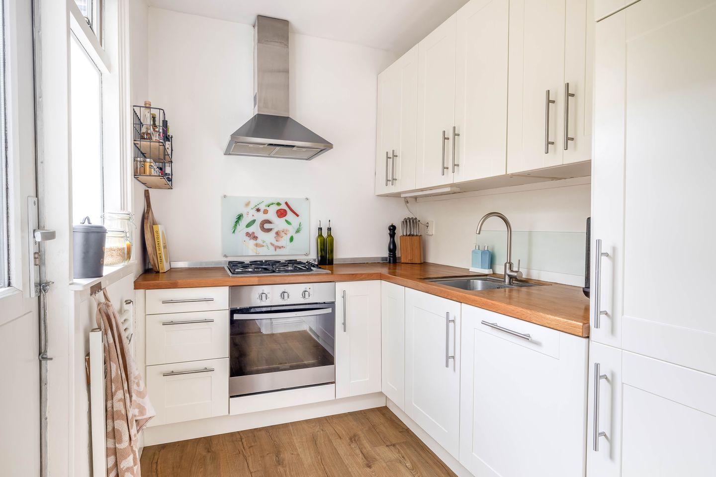 Photo 10 of Mauritsstraat 38