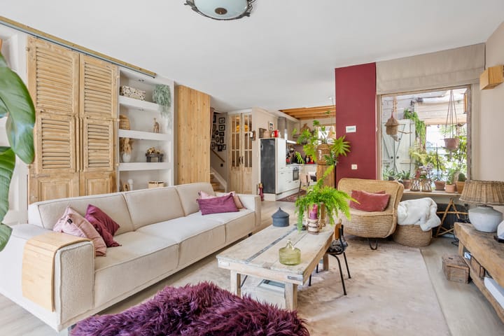 Tussenwoning te koop: Steursloot 12, Zoetermeer
