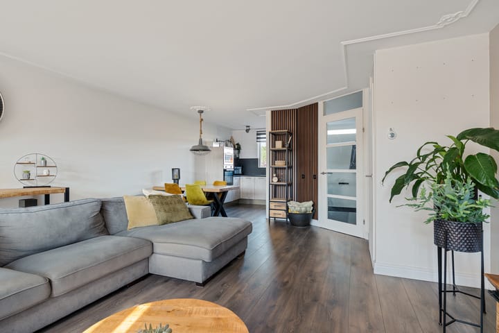 Tussenwoning te koop: Frederik van Eedenhove 3, Nieuwegein