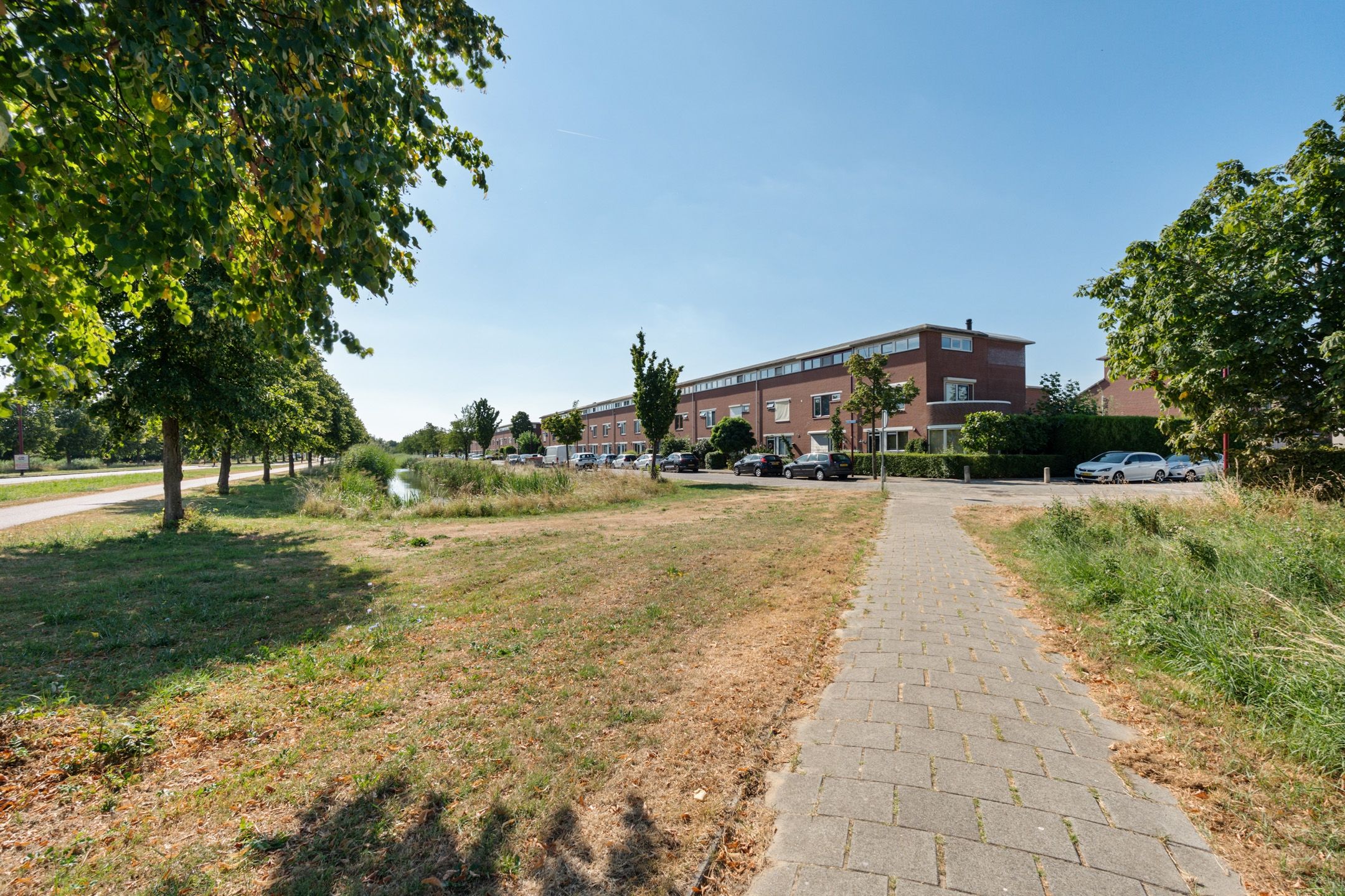 Photo 39 of Frederik van Eedenhove 3