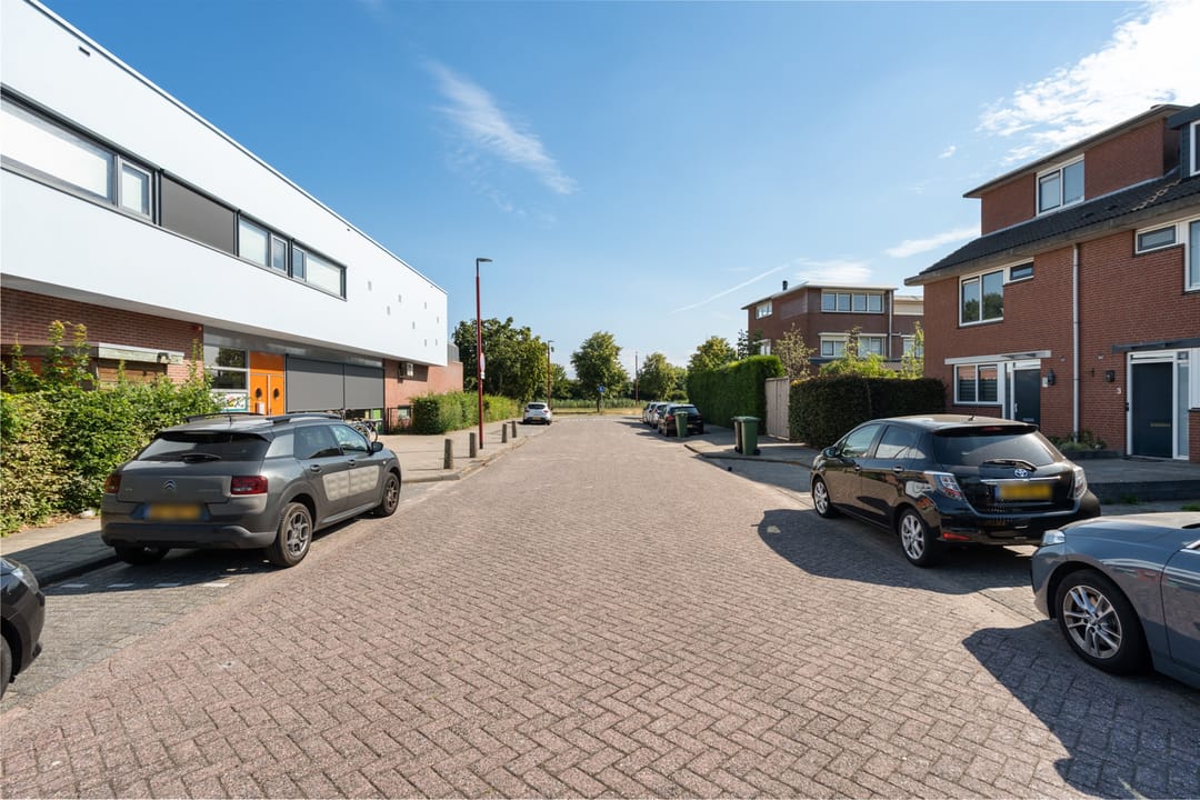Photo 37 of Frederik van Eedenhove 3