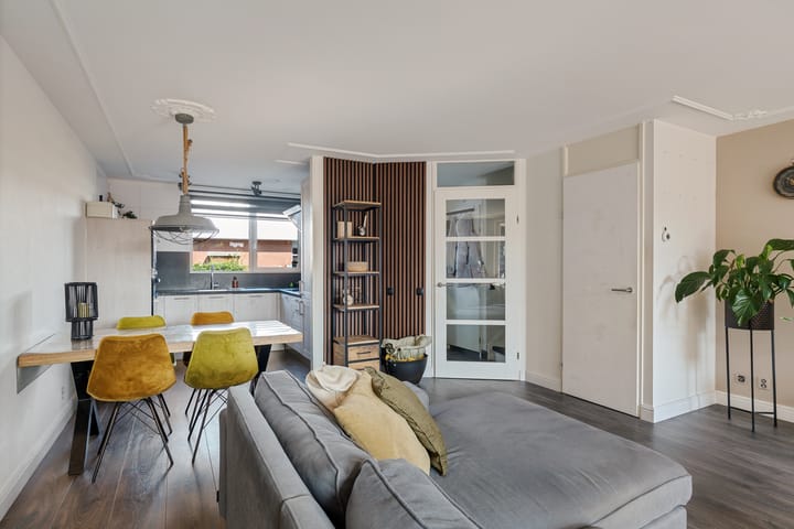 Tussenwoning te koop: Frederik van Eedenhove 3, Nieuwegein