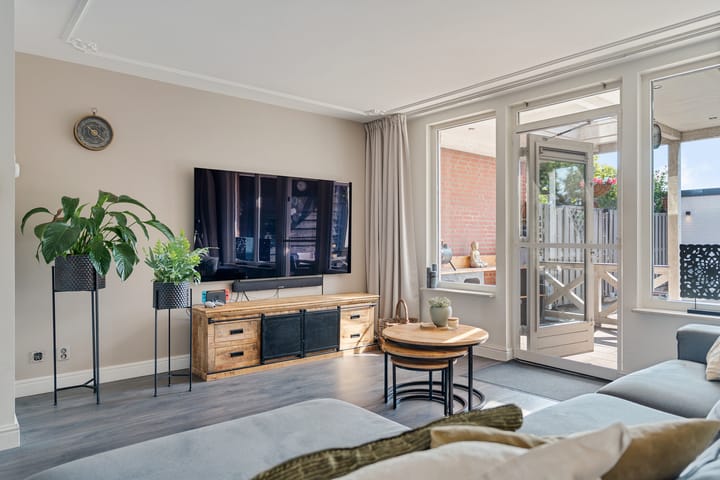 Tussenwoning te koop: Frederik van Eedenhove 3, Nieuwegein