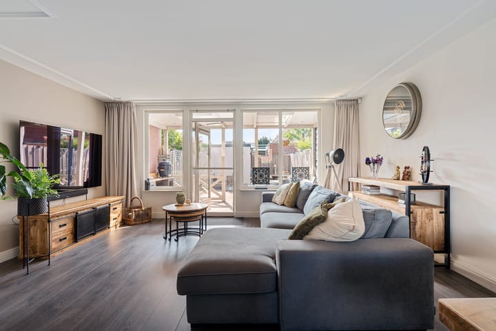 Tussenwoning te koop: Frederik van Eedenhove 3, Nieuwegein