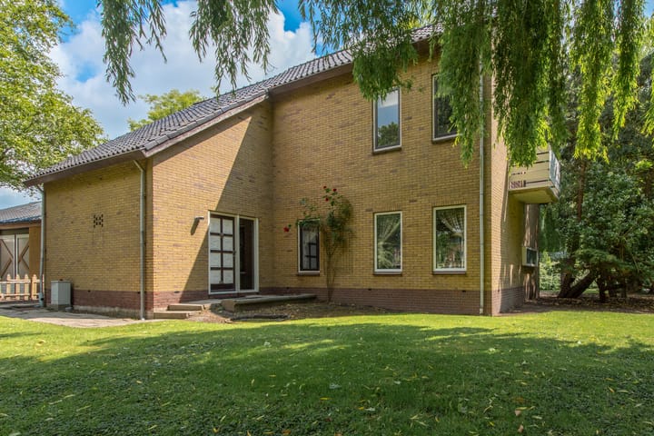 Vrijstaande woning te koop: Holenweg 2A, Hoorn