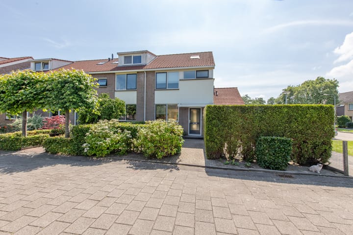Foto 4 van Augusta de Witstraat 31