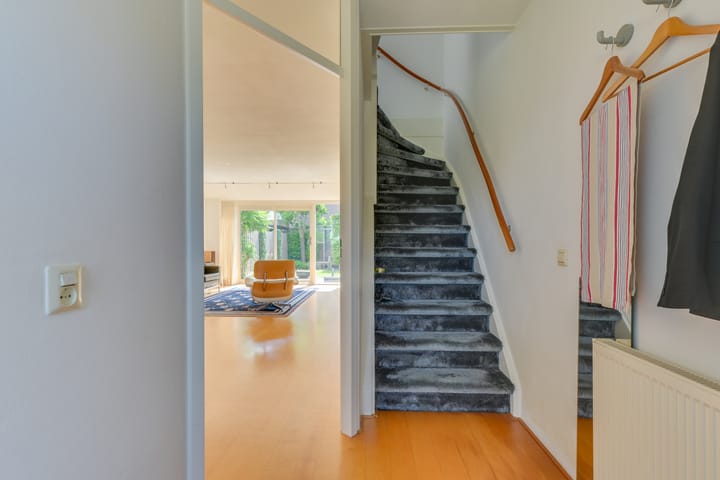 Tussenwoning te koop: Augusta de Witstraat 31, Castricum