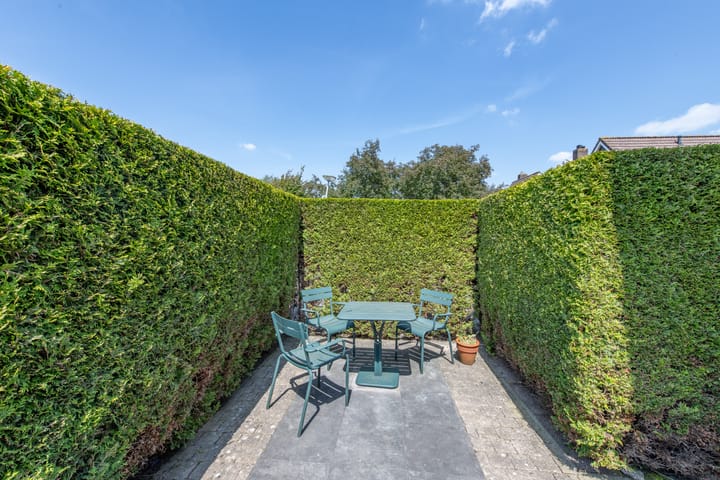 Tussenwoning te koop: Augusta de Witstraat 31, Castricum