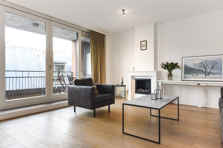 Appartement te huur: Laan van Roos en Doorn 21B, 'S-Gravenhage
