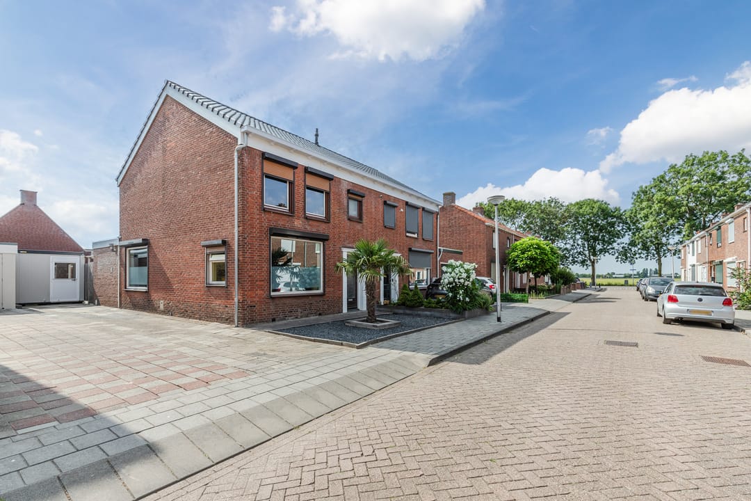 Foto 56 van Graaf Engelbrechtstraat 47