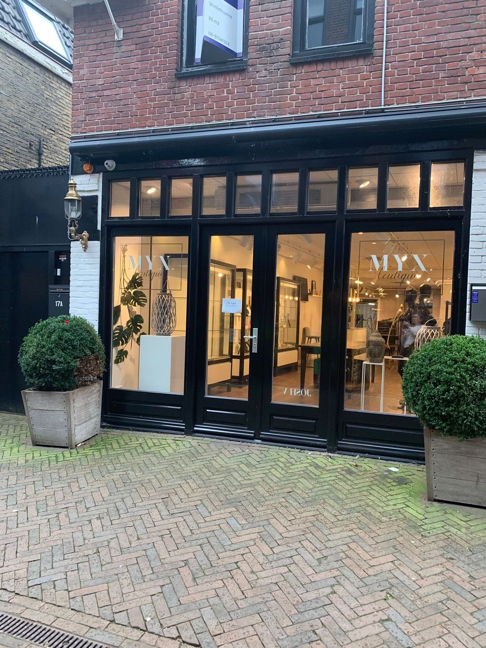 Bekijk foto 2 van Nieuwstraat 17