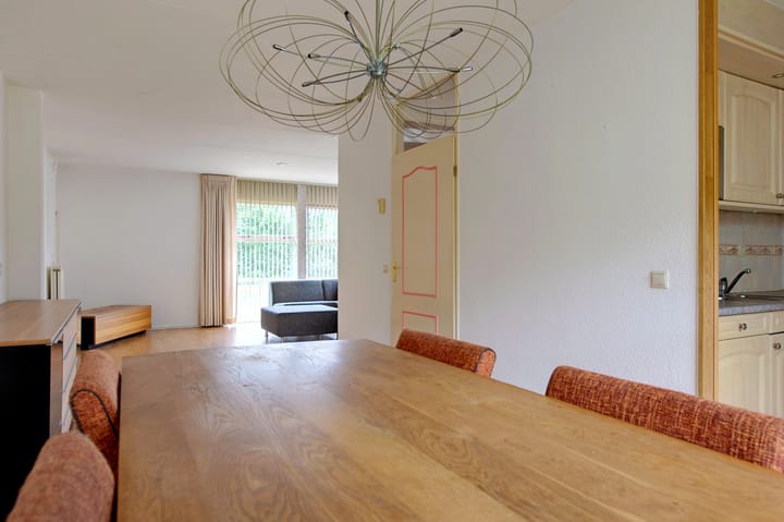 Tussenwoning te koop: Sportlaan 25, Bedum