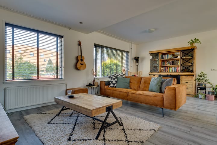 Photo 2 of Mr. Zigher ter Steghestraat 10
