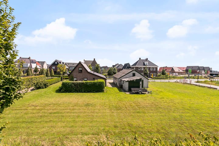 Vrijstaande woning te koop: Oosterweg 4, Heerhugowaard