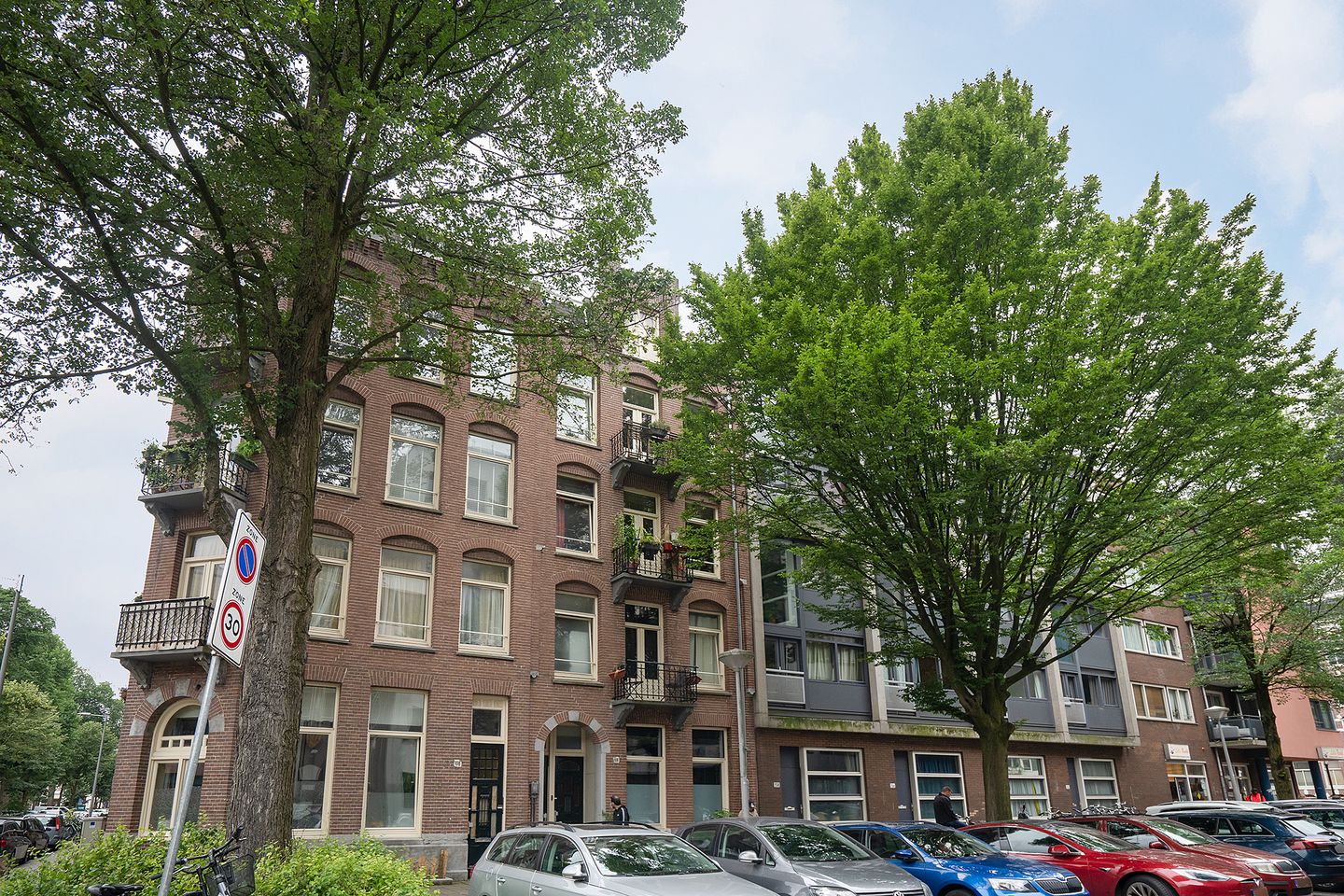 Photo 1 of Dapperstraat 106-3